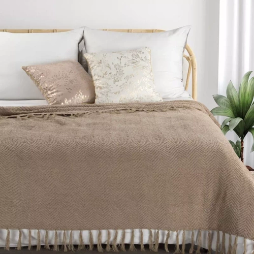 Milo Koc narzuta z frędzlami Eurofirany beżowy 