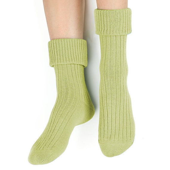 ART..067 Skarpety damskie Do Spania Steven 063 jasny róż