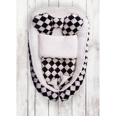 Kokon niemowlęcy minky z kołderką SZACHOWNICA Belisima