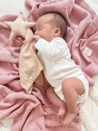 Doudou Star Przytulanka Yosoy - pudrowy róż