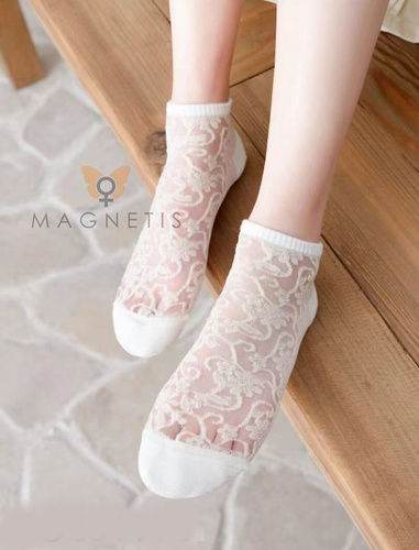 Stopki damskie CC-251112 – bawełniane z siateczką i wzorem ecru