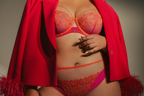 2162 Glowing Biustonosz Soft – miękki, koronkowy, bez usztywnienia