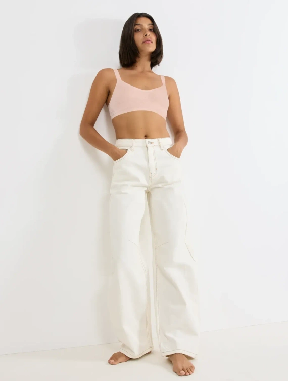 Sloggi ZERO Feel Air bralette bezszwowy – lekki, oddychający cherry pink