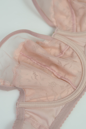 Mediolano Jasmin 19150 plunge biustonosz pudrowy koronka V