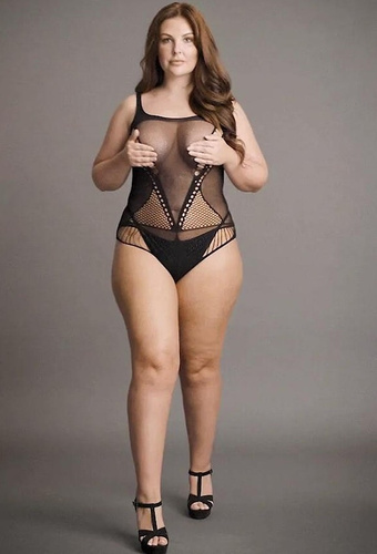Body DES018 Le Désir zmysłowe body z geometrycznymi wycięciami