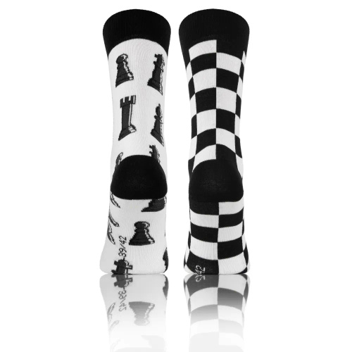 Szachy Skarpety długie finest cotton dwie różne Sesto Senso czarny