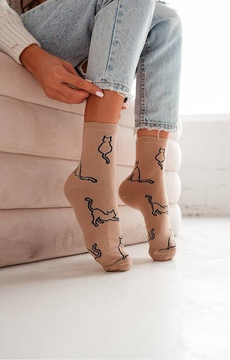 0200-093 Kontury Kota Skarperty damskie Milena - beżowy