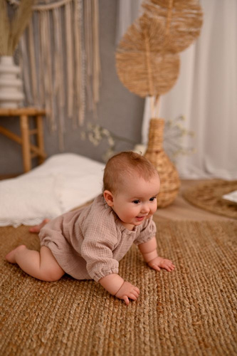 Powder Pink Body niemowlęce muślinowe długi rękaw Makaszka – 100% bawełna