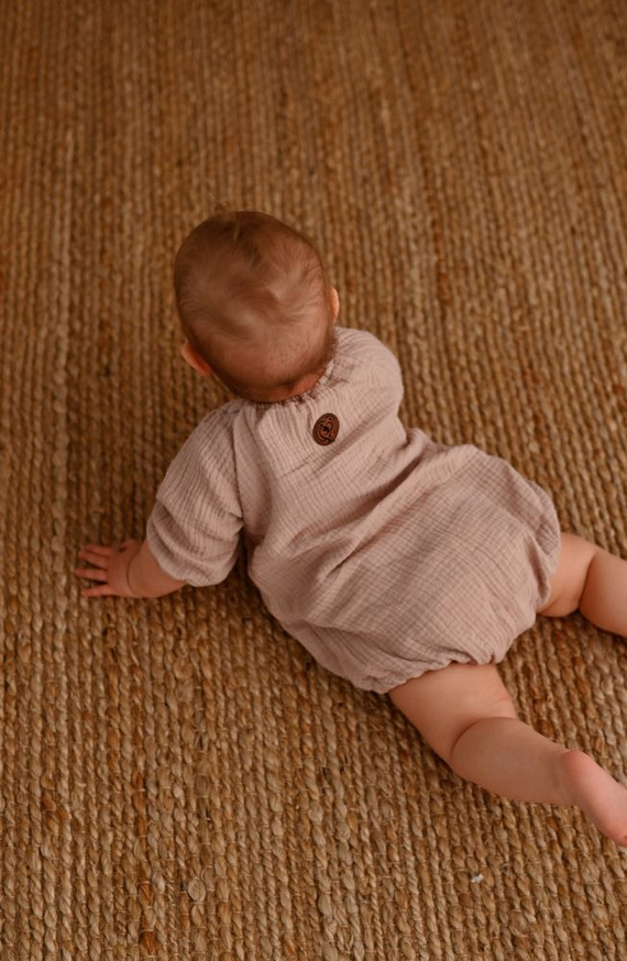 Powder Pink Body niemowlęce muślinowe długi rękaw Makaszka – 100% bawełna