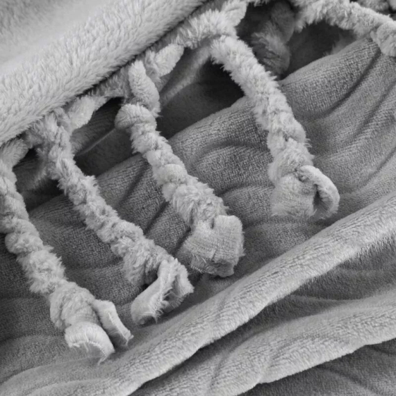 Emma Koc narzuta z frędzlami Eurofirany srebrny