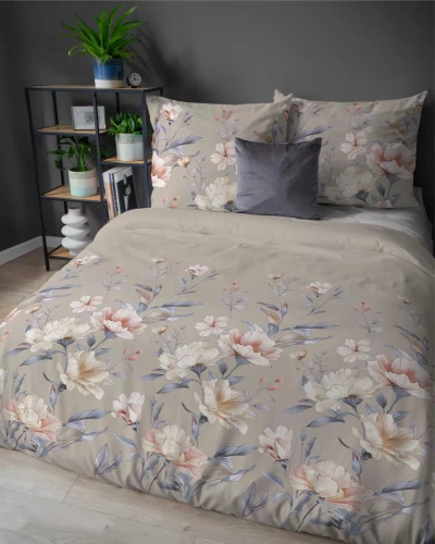 5636 A Pościel flanelowa Pastel Flowers Detexpol beżowa w kwiaty morelowo-różowe– ciepła, miękka i elegancka