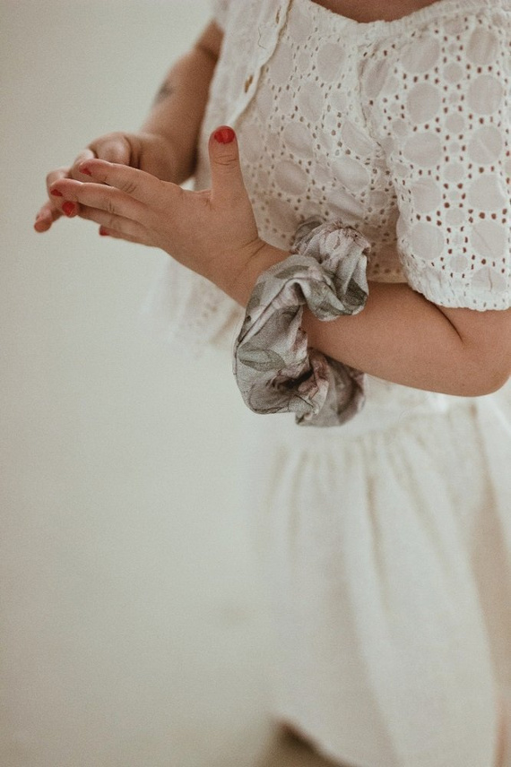 Gumka do włosów scrunchie Ornithology Makaszka