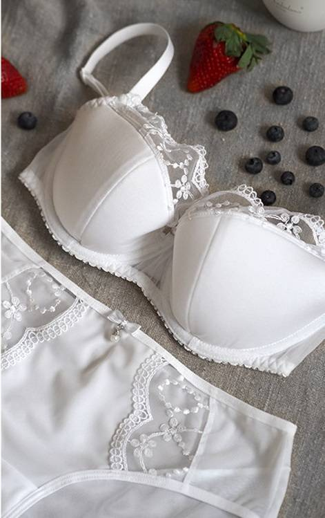 01080 Blanka Biustonosz półusztywniany semi-soft Mediolano biały