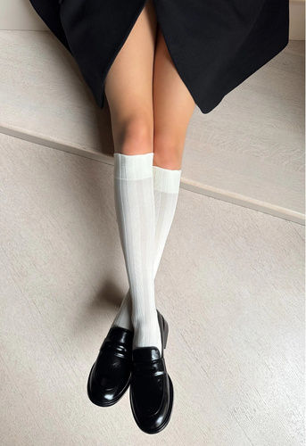 Podkolanówki Laura Veneziana panna– mikrofibra, szerokie paski, nieuciskający ściągacz