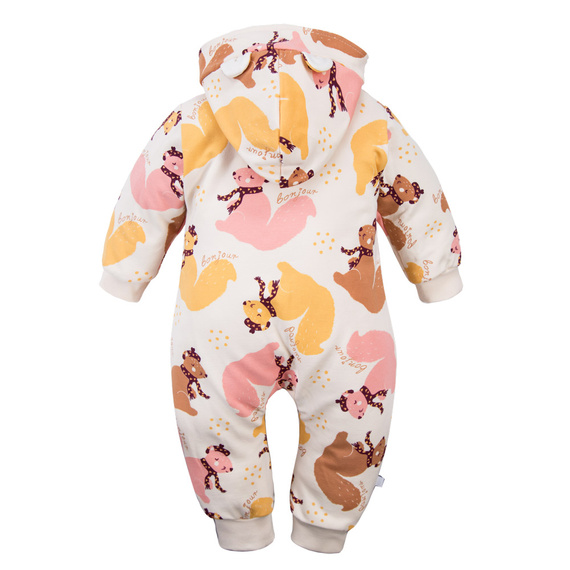 Fluffy Tails Kombinezon dziecięcy dresowy Eevi  – ecru, z kapturem i jesiennym nadrukiem