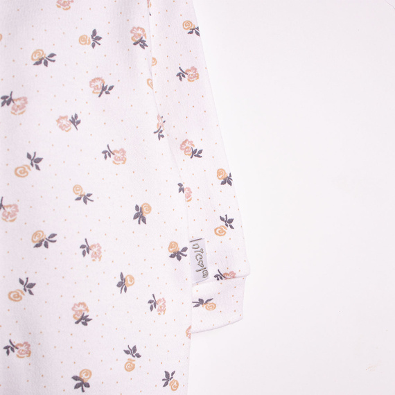 220031 Pajac niemowlęcy Nicol bawełna 100% w kwiatki z napami