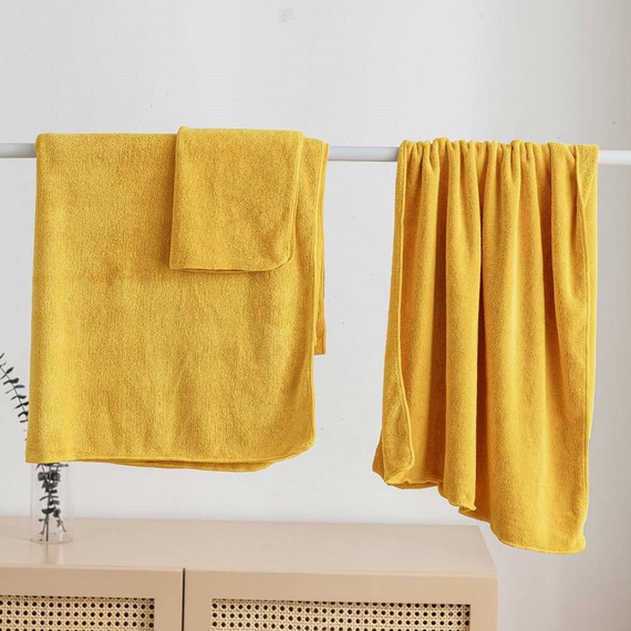 Active Ręcznik szybkoschnący z mikrofibry Spod Igły i Nitki musztardowy