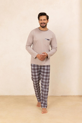 Regina 488 –beżowa  męska piżama bawełniana z długim rękawem, klasyczny fason