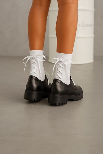 1597.001 Skarpety damskie sznurowane Milena - biały 2