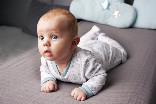 02221 "SWEET DREAMS" Pajacyk niemowlęcy Makoma