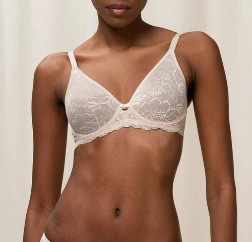 Amourette Charm W02 biustonosz miękki z fiszbinami Triumph- kremowy