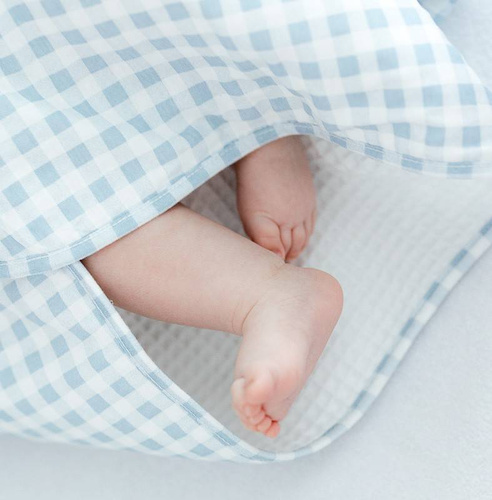 Beth Kocyk Niemowlęcy Sensis - biały-niebieski