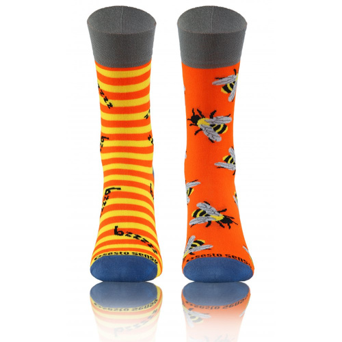 Osy Bzzz Skarpety długie finest cotton dwie różne Sesto Senso pomarańczowy