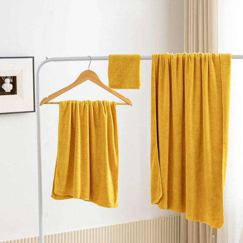 Active Ręcznik szybkoschnący z mikrofibry Spod Igły i Nitki musztardowy