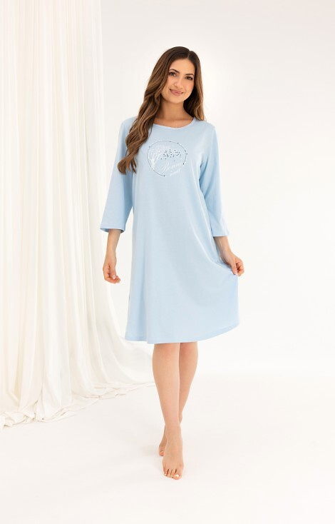 Koszula nocna bawełniana 167 niebieski – rękaw 3/4, nadruk, rozkloszowana, przed kolano