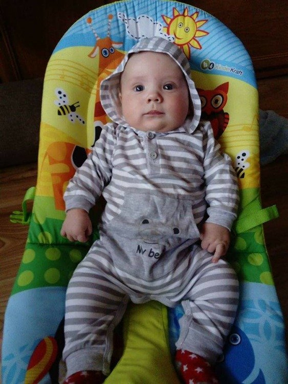 Pajac niemowlęcy z kapturem "MY BEAR" Makoma 