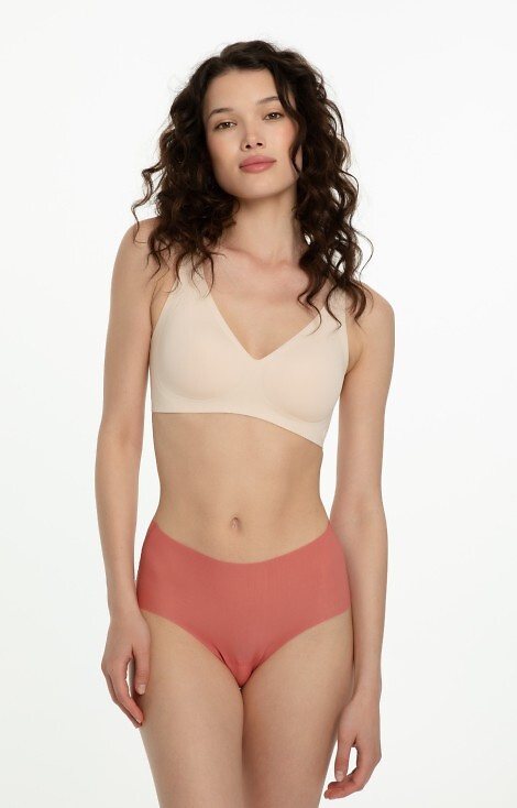 Mousse Maxi Figi Julimex koralowe – bezszwowe figi damskie, niewidoczne pod ubraniem