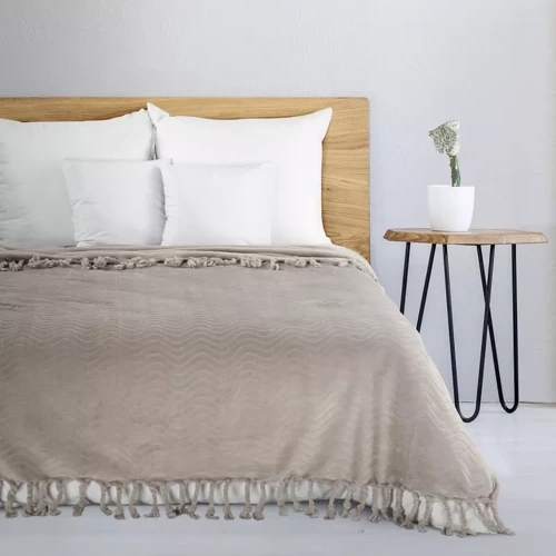 Emma Koc narzuta z frędzlami Eurofirany beżowy