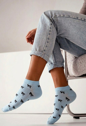 Stopki Małe Kokardki 1146-087 Milena – Bawełniane, Elastyczne, Komfortowe, Z Kokardkami niebieski