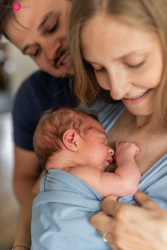 Bluzka do kangurowania milk and love dla mamy Milk&Love błękitny