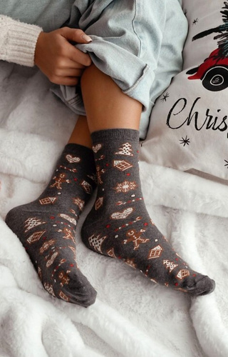 1283-038 Pierniki Skarpety damskie Milena ciemny melanż – świąteczne, kolorowe, bawełniane