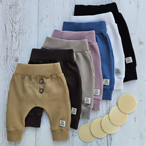10249D "Natural Waffel" Spodnie niemowlęce dresowe Makoma denim