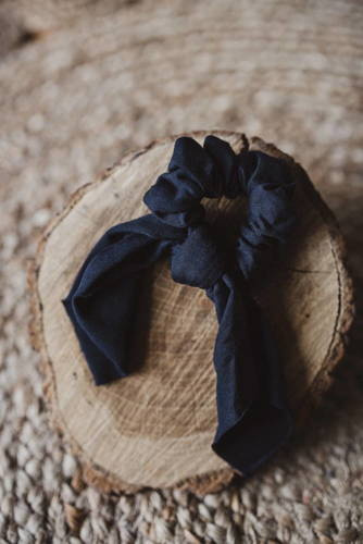 Scrunchie gumka do włosów ze wstążką Milk&Love grafitowy