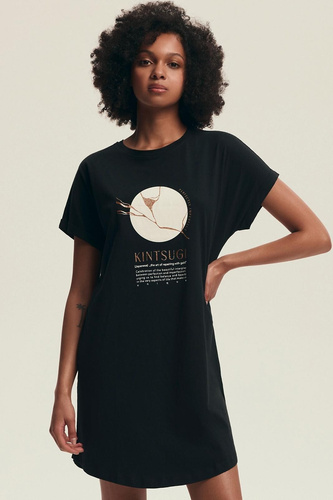 Koszula nocna 43729 Dairoku Henderson czarna– bawełna, krótki rękaw, wygodny fason