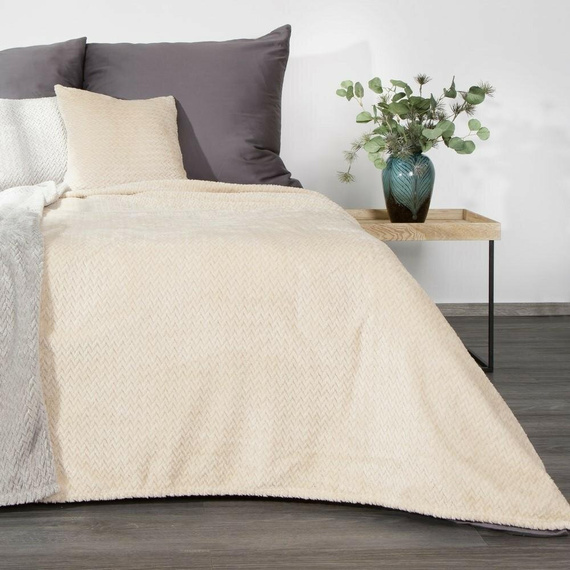 Cindy 3 Koc, narzuta Designe91 -zielony ciemny