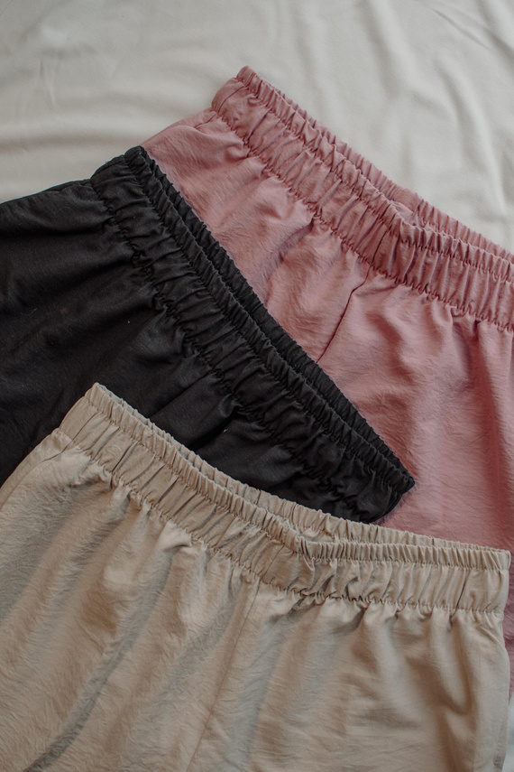 Maeve 875 Spodnie piżamowe damskie De Lafense – długie, gładkie, z kieszeniami - piasek