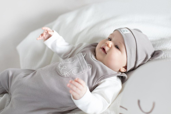 "Slow Life" Czapka niemowlęca Pinokio - beż