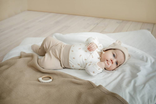 Lovely Day Body niemowlęce wiązane Pinokio - beige ecru