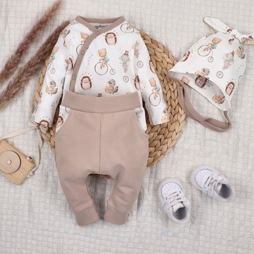 ABN-5597 Circus Czapka niemowlęca Nini – 100% bawełna organiczna, miękka i bezpieczna