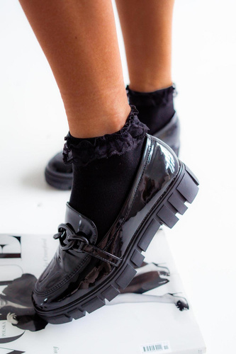 0897 Skarpety damskie z koronką Milena - czarny