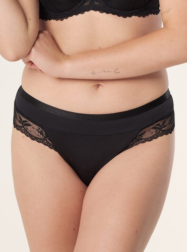 Figi Brazyliany Petra Mefemi by Nipplex – czarne, koronkowy tył, mikrofibra, lekko zabudowany krój, ultra kobiece i wygodne