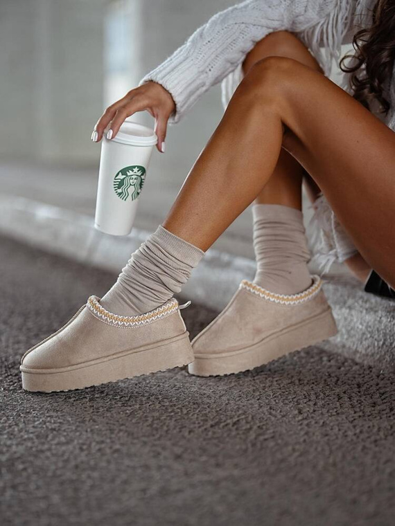 0293 Gładkie Zakolanówki damskie Milena beżowy