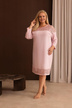 różowy