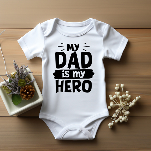 SKU A032 "My dad is my hero" Body krótki rękaw Moocha biały