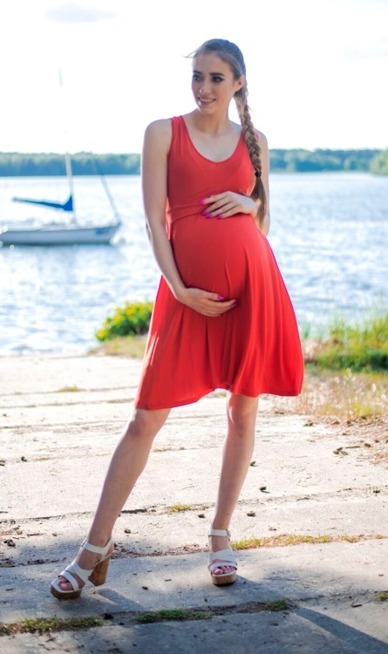 685 Sukienka Ciążowa na ramiączkach MIRACLE- czerwona 